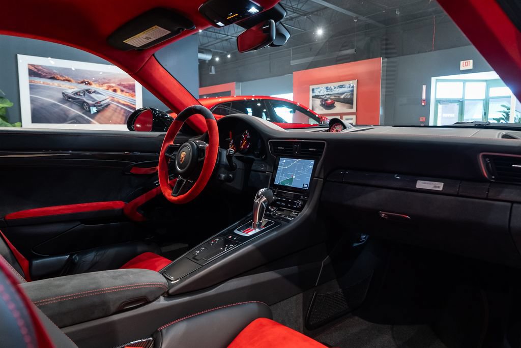 Used 2018 Porsche 911 GT2 RS RWD image 52