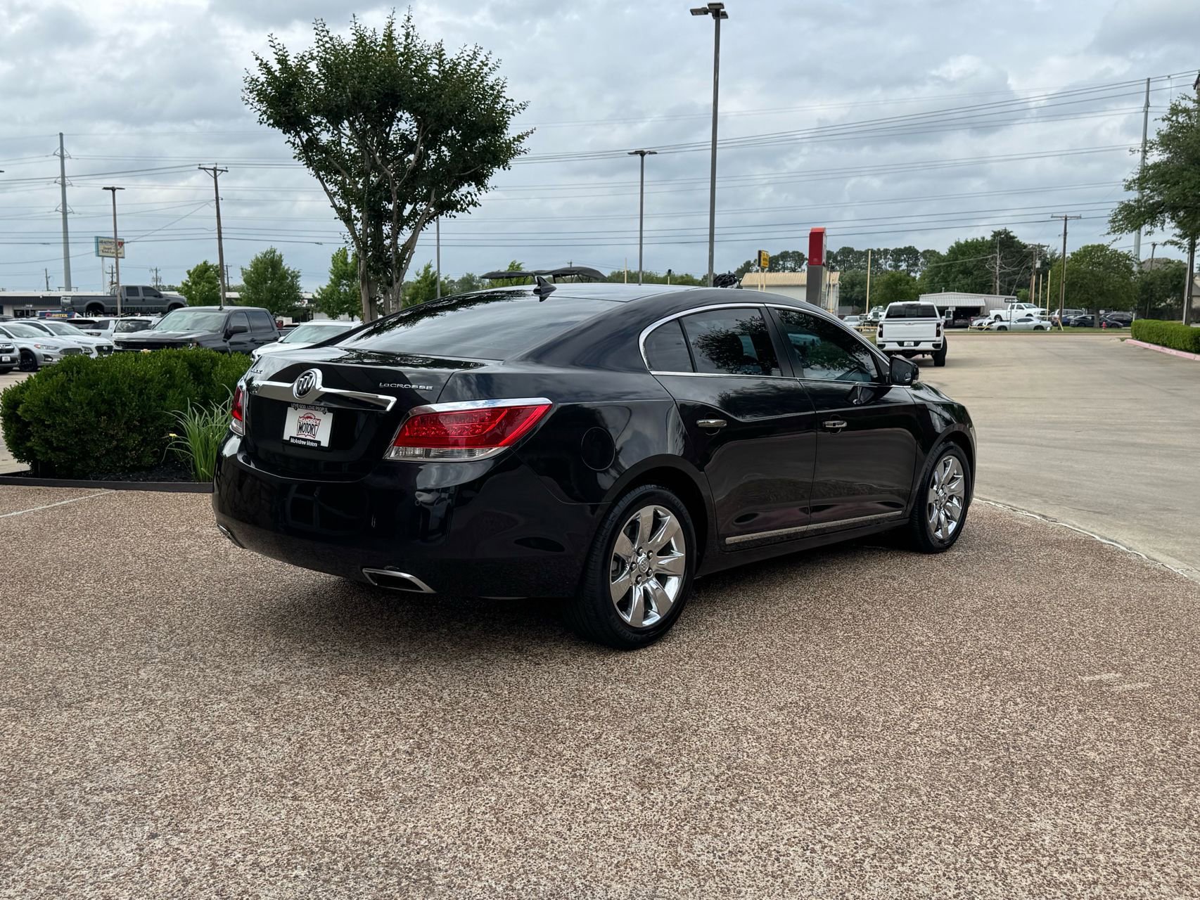 Used 2012 Buick LaCrosse Premium w/ Driver Confidence Package image 8