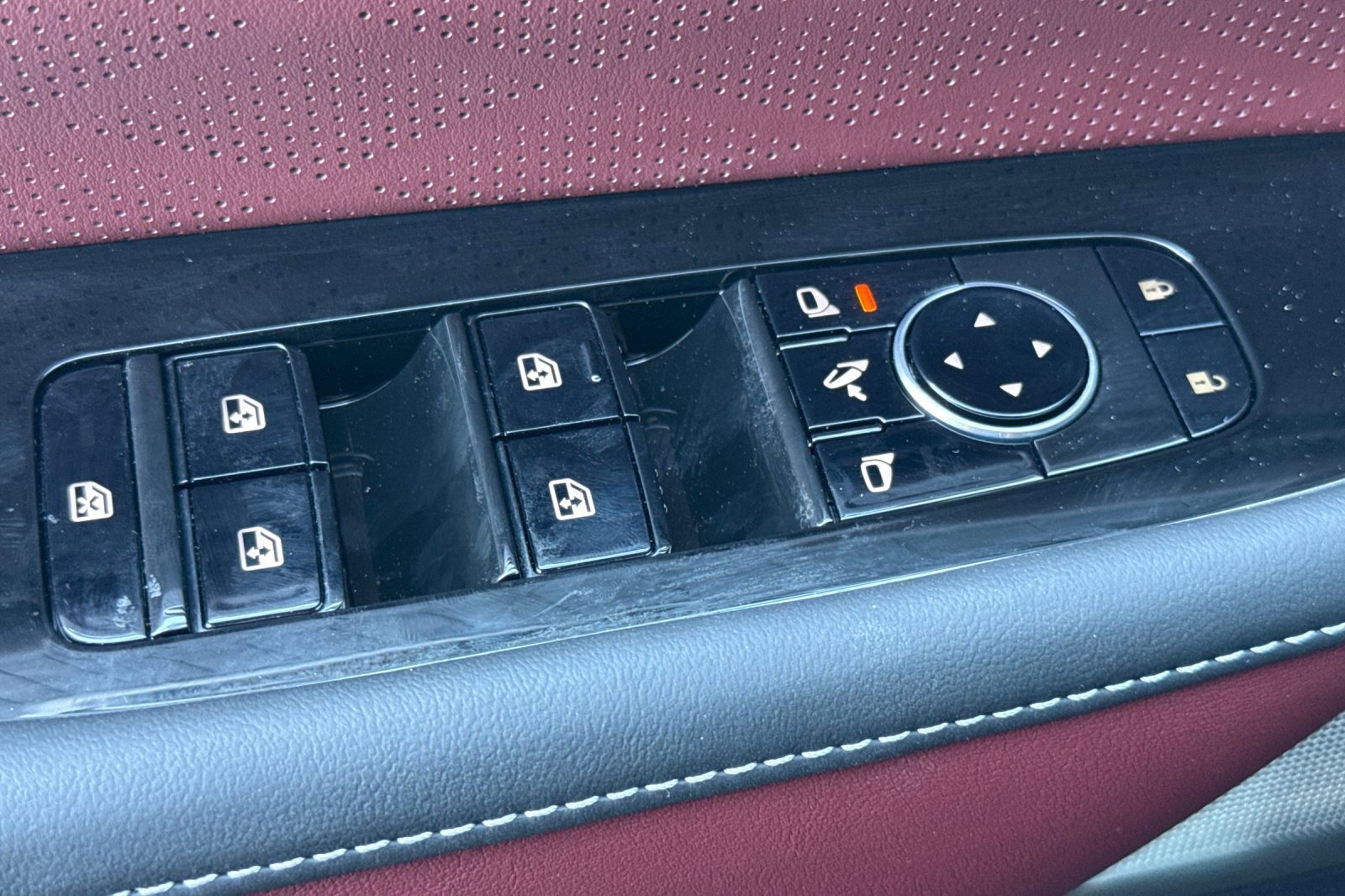 New 2026 INFINITI QX80 Autograph w/ Premium Cargo Package image 11