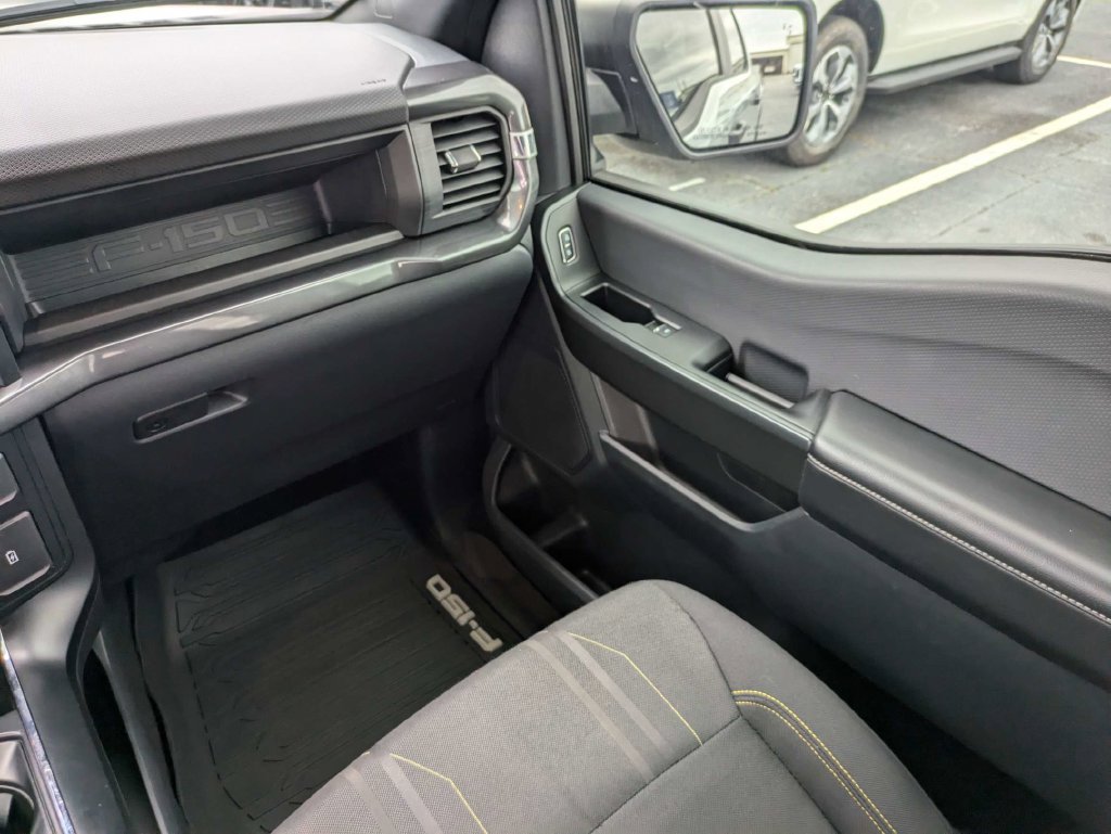 Used 2024 Ford F150 STX AWD/4WD image 19