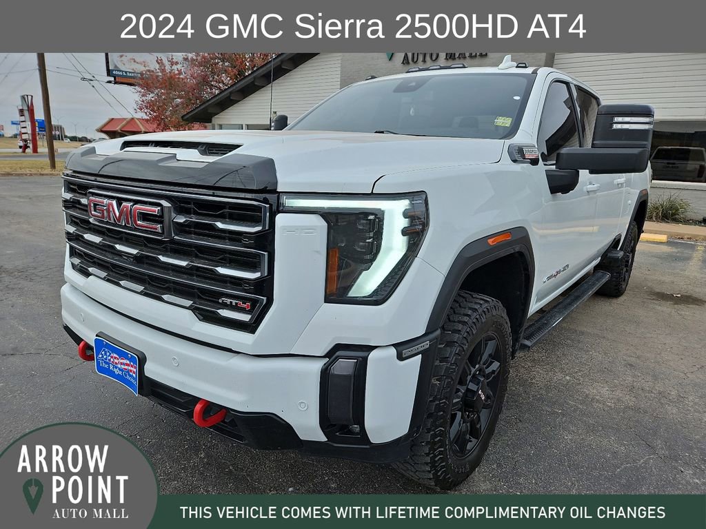 Used 2024 GMC Sierra 2500 AT4 w/ AT4 Preferred Package image 4