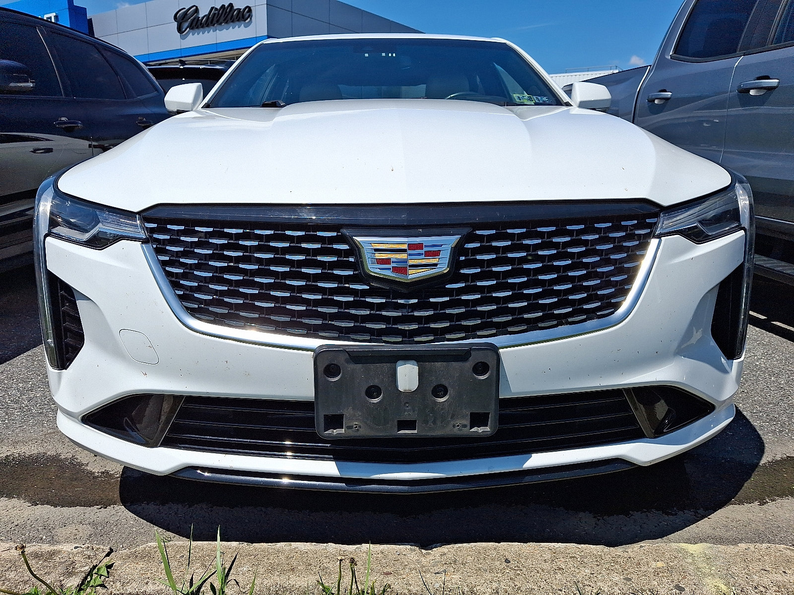 Used 2021 Cadillac CT4 Luxury w/ Sun And Sound Package AWD/4WD image 2