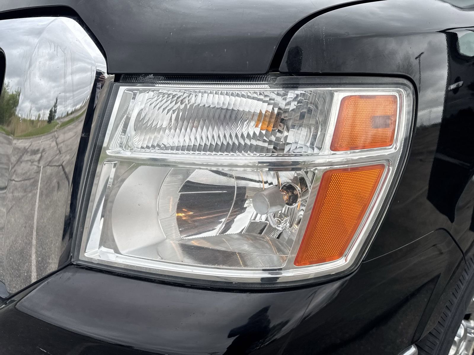 Used 2016 Nissan NV 3500 SV w/ SV Technology Package RWD image 25
