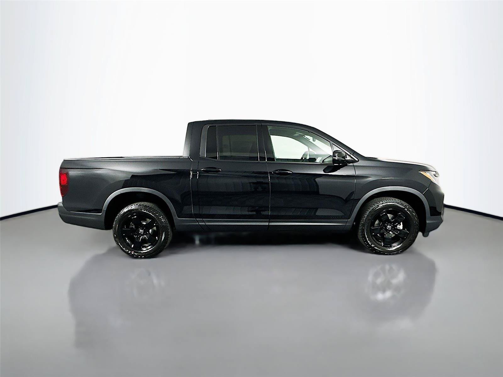 New 2026 Honda Ridgeline Black Edition image 18