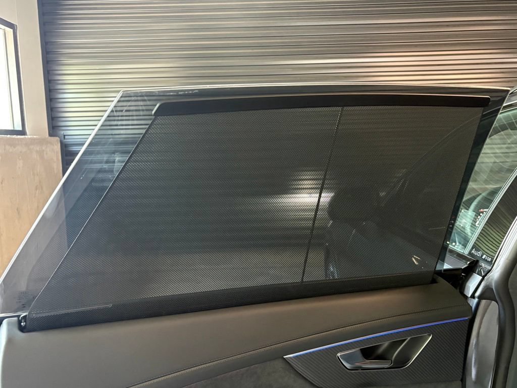 New 2026 Audi SQ8 Prestige AWD/4WD image 19