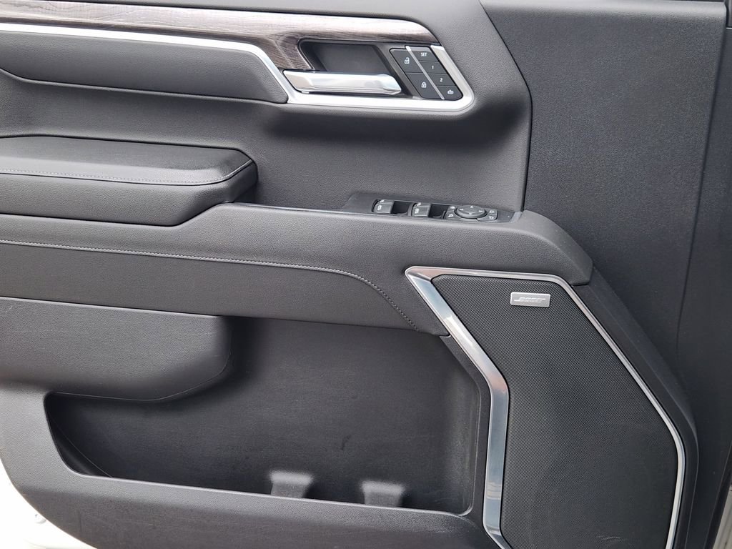 Certified 2022 Chevrolet Silverado 1500 LTZ AWD/4WD image 23