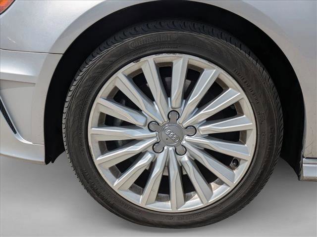 Used 2016 Audi A3 e-tron Premium Plus w/ Premium Plus Package FWD image 6