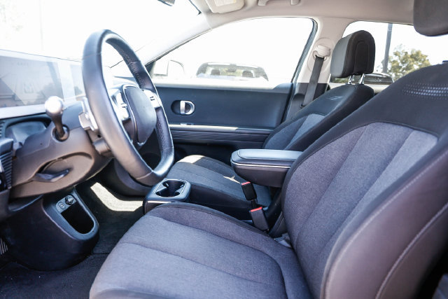 Certified 2024 Hyundai Ioniq 5 SEL AWD/4WD image 17