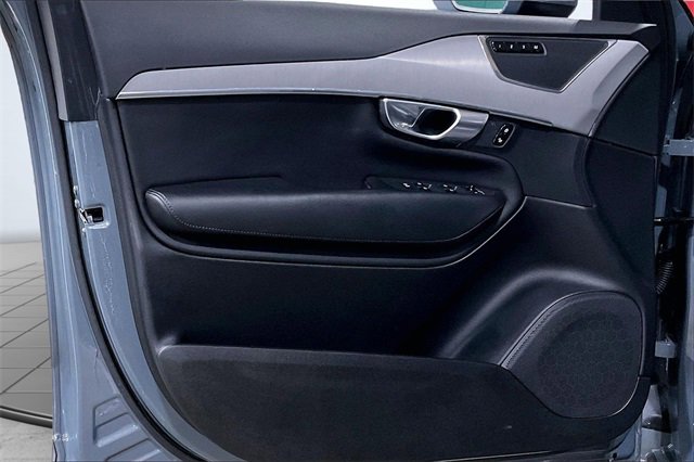 Certified 2023 Volvo XC90 B5 Core w/ Protection Package Premier image 24