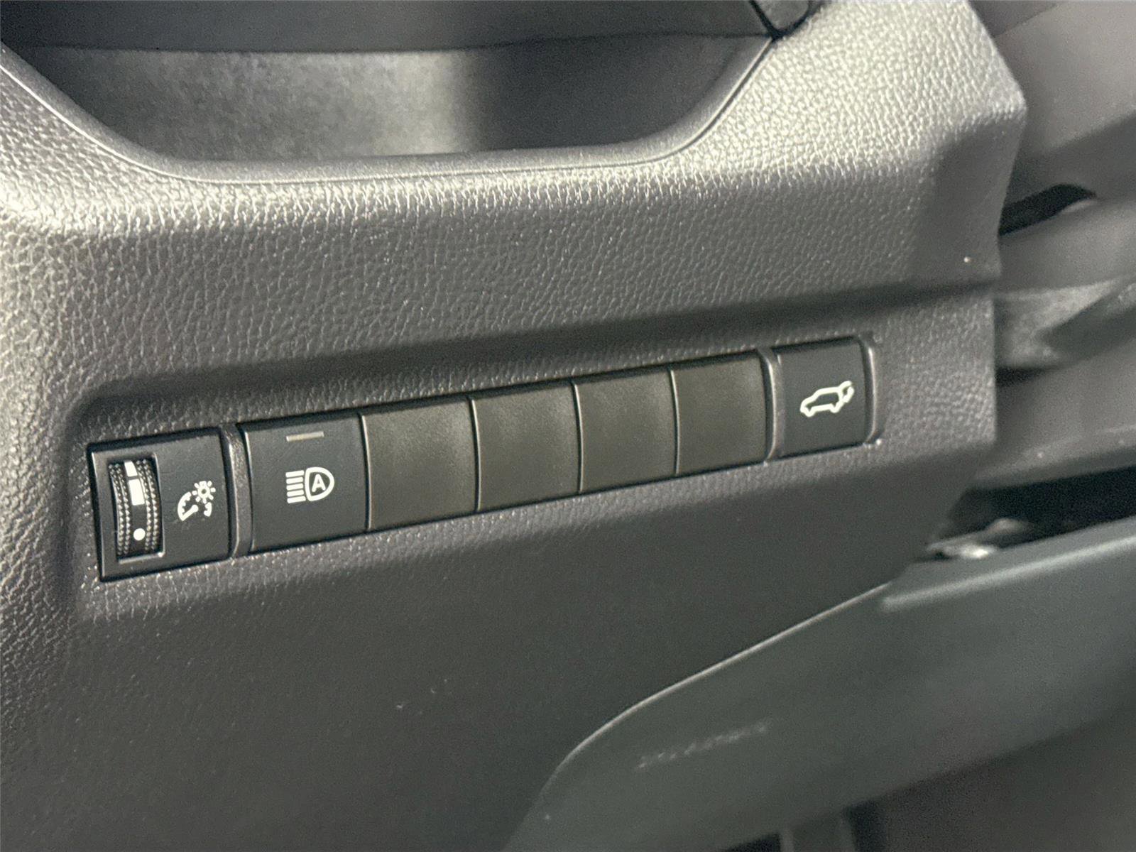 Certified 2025 Toyota RAV4 XLE Premium image 15