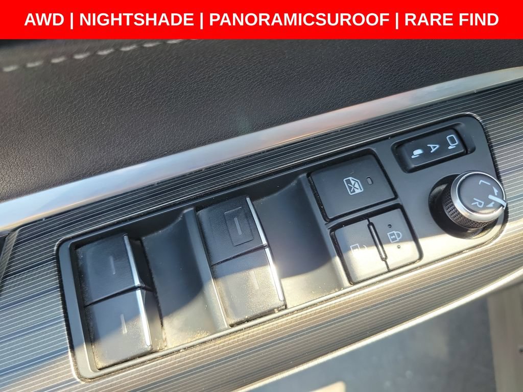 Used 2024 Toyota Venza Nightshade AWD/4WD image 25