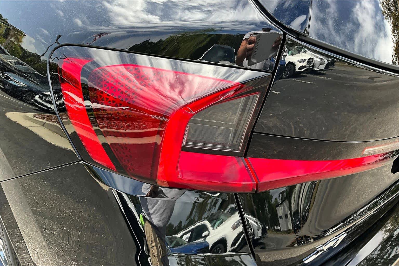Certified 2025 BMW X1 xDrive28i w/ M Sport Package image 29