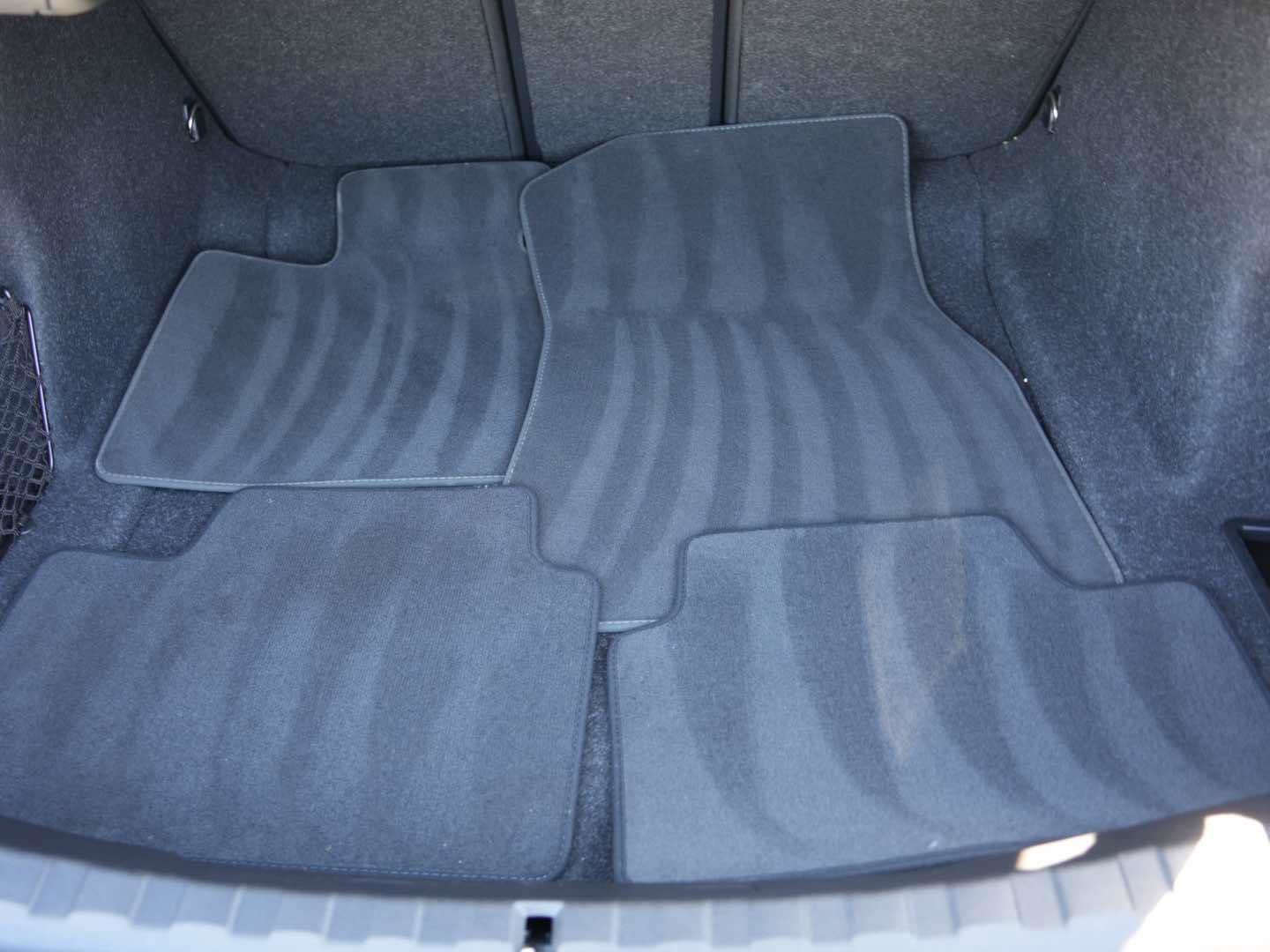 Used 2025 BMW M340i Sedan image 5