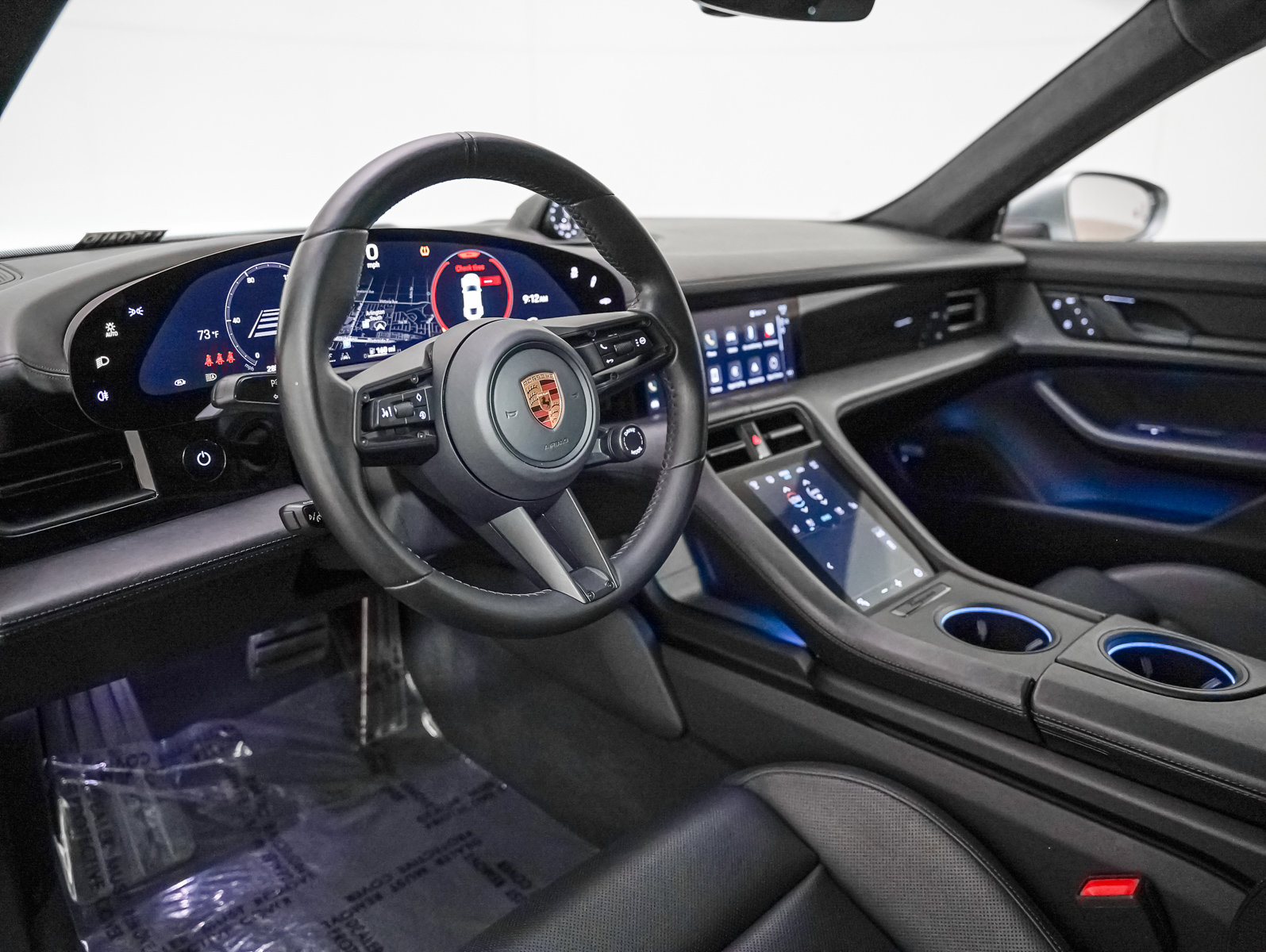 Certified 2022 Porsche Taycan GTS image 4