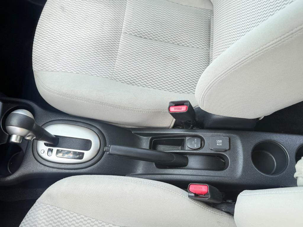 Used 2015 Nissan Versa Note SV FWD image 10