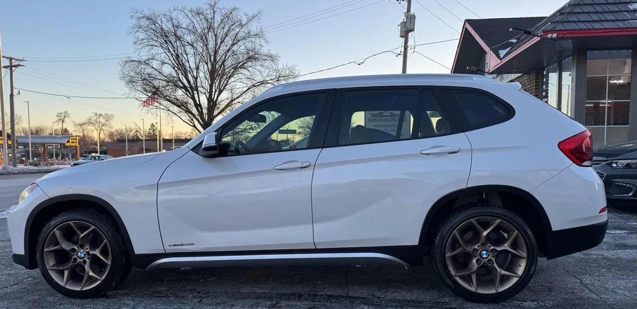 Used 2015 BMW X1 sDrive28i RWD image 9