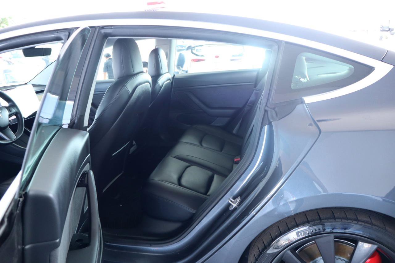 Used 2020 Tesla Model 3 Performance AWD/4WD image 27
