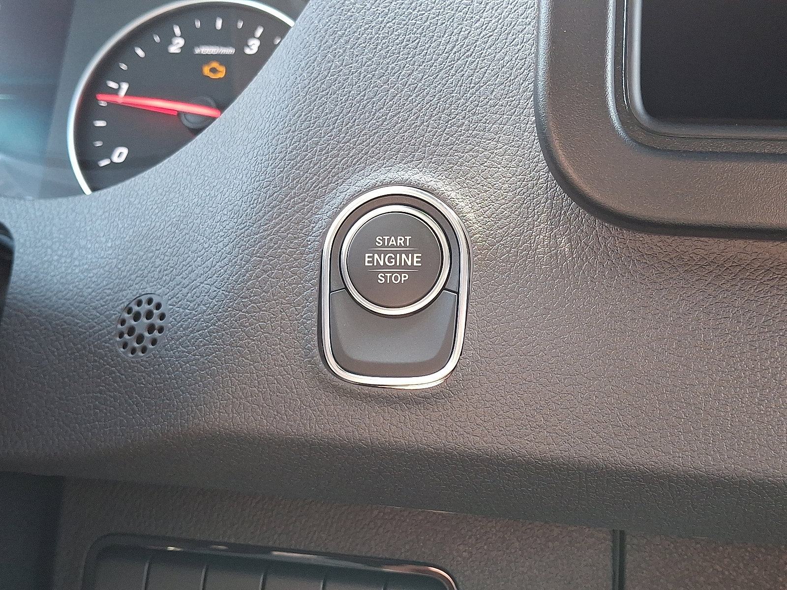 Used 2024 Mercedes-Benz Sprinter 2500 image 19