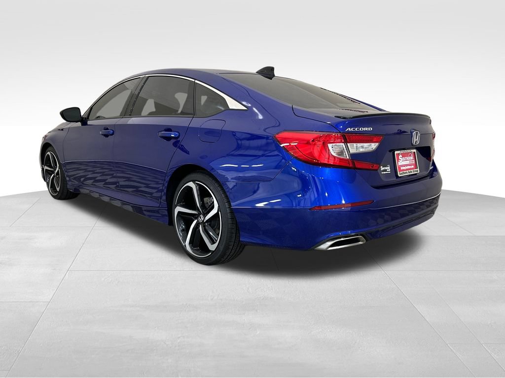 Used 2022 Honda Accord Sport image 3