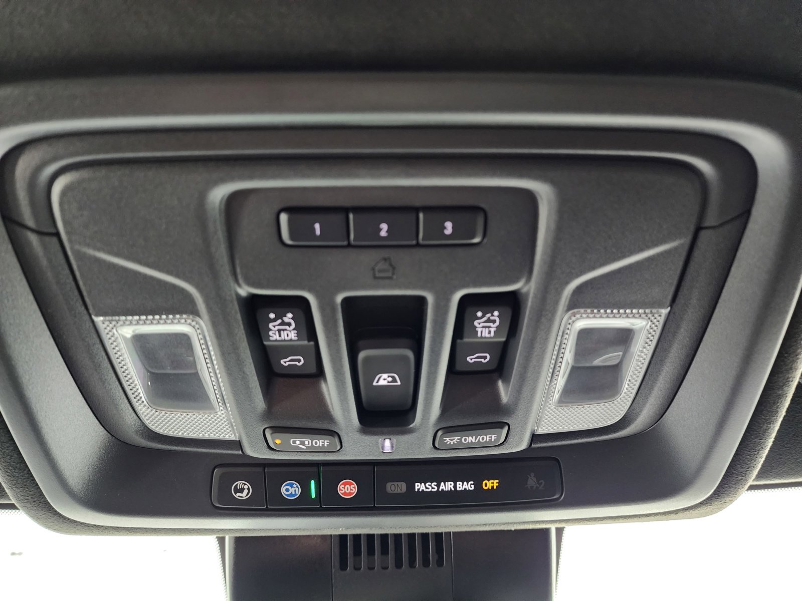 Used 2024 GMC Sierra 1500 AT4X image 74