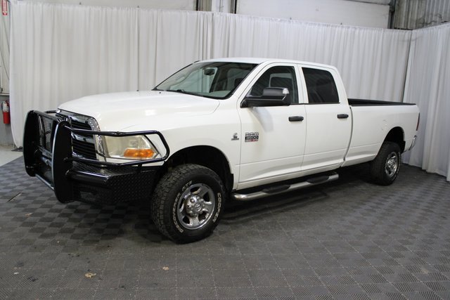 Used 2012 RAM 3500 ST w/ Chrome Appearance Group image 4