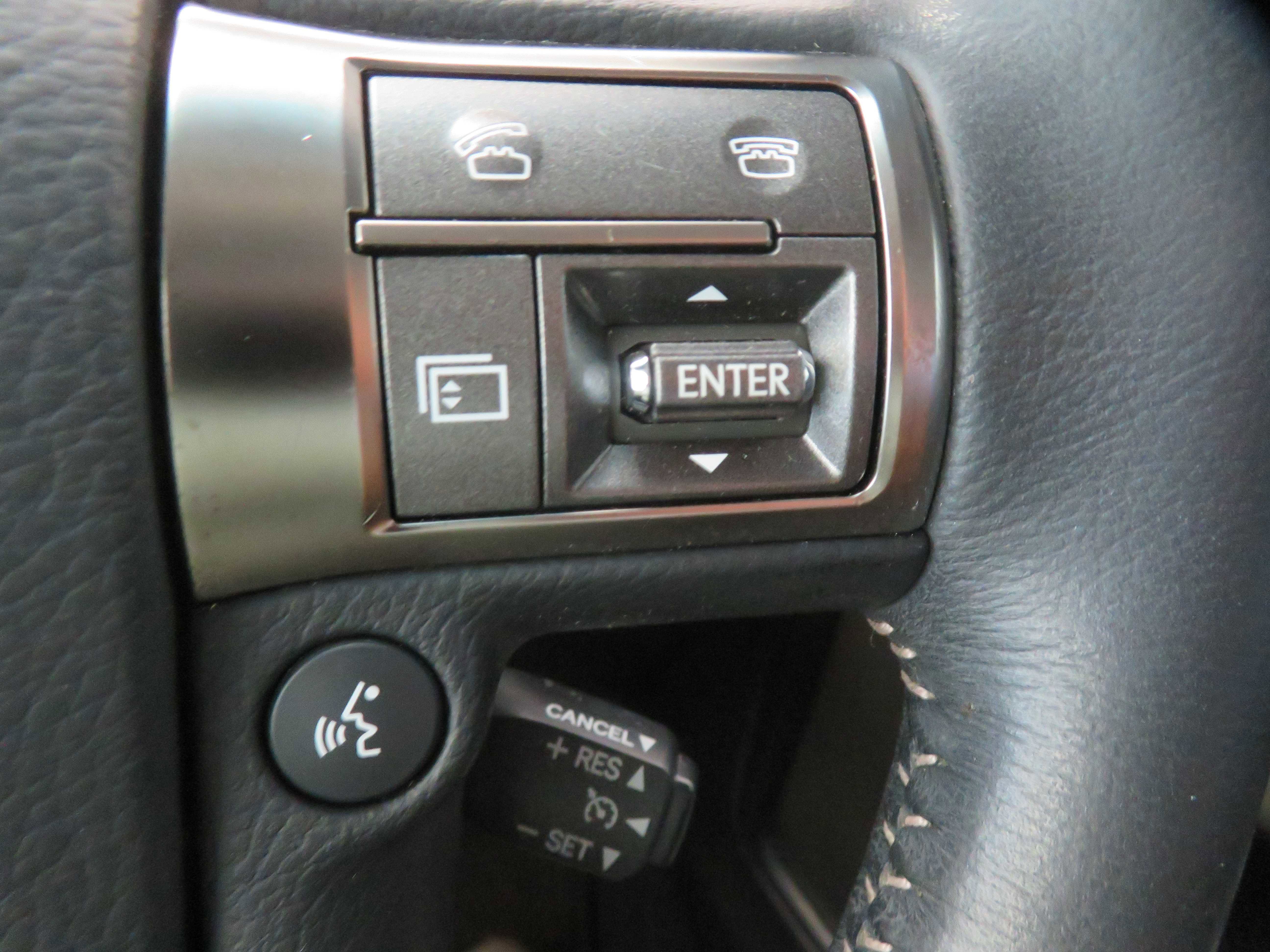 Used 2017 Lexus GX 460 w/ Navigation Package image 34