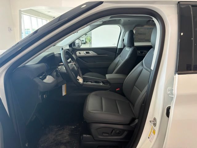 New 2026 Ford Explorer Active w/ Active Comfort Package AWD/4WD image 10
