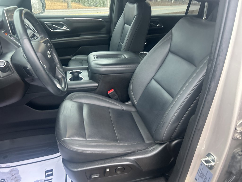 Used 2023 Chevrolet Suburban Z71 image 14