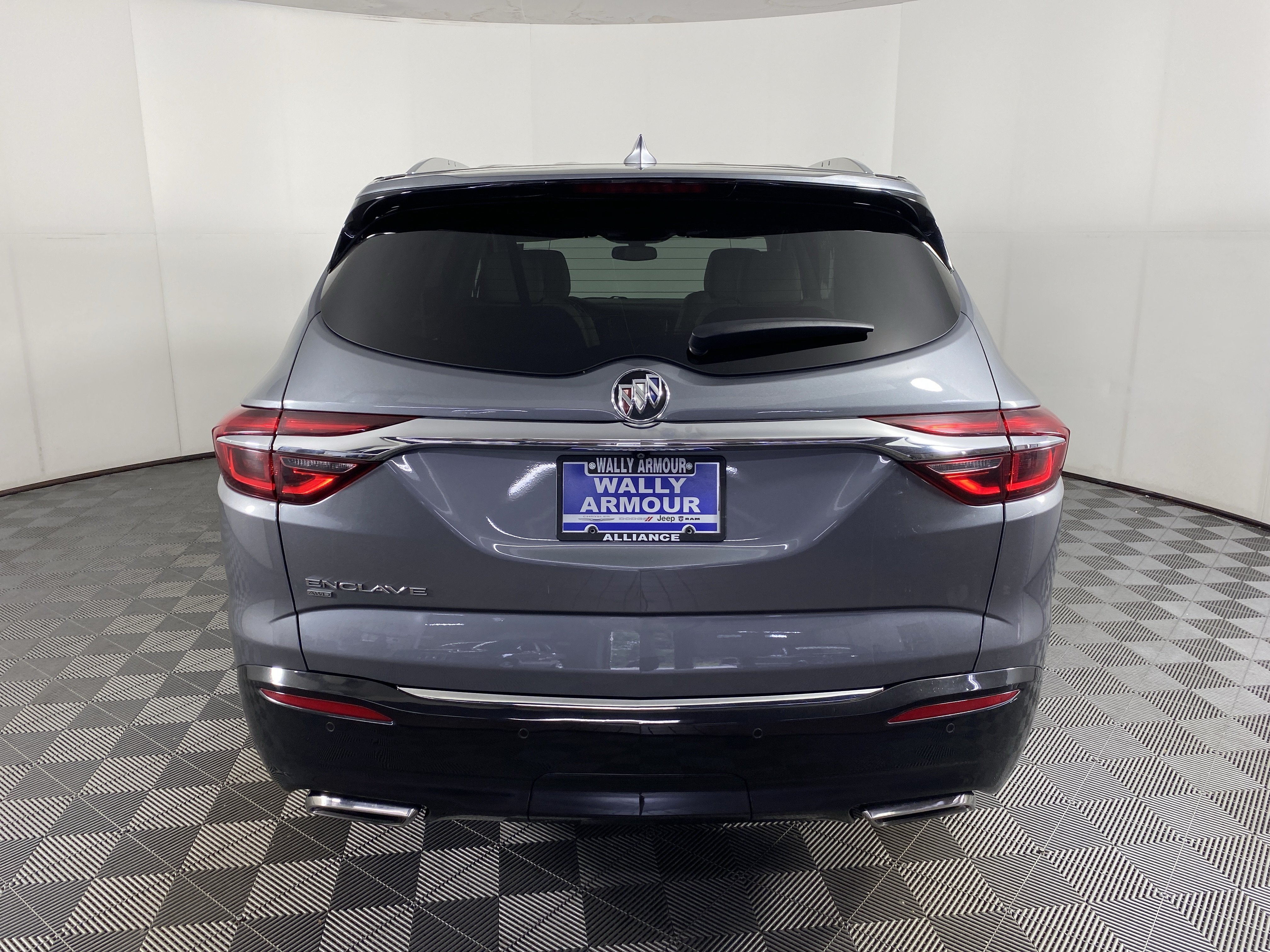 Used 2020 Buick Enclave Essence AWD/4WD image 8