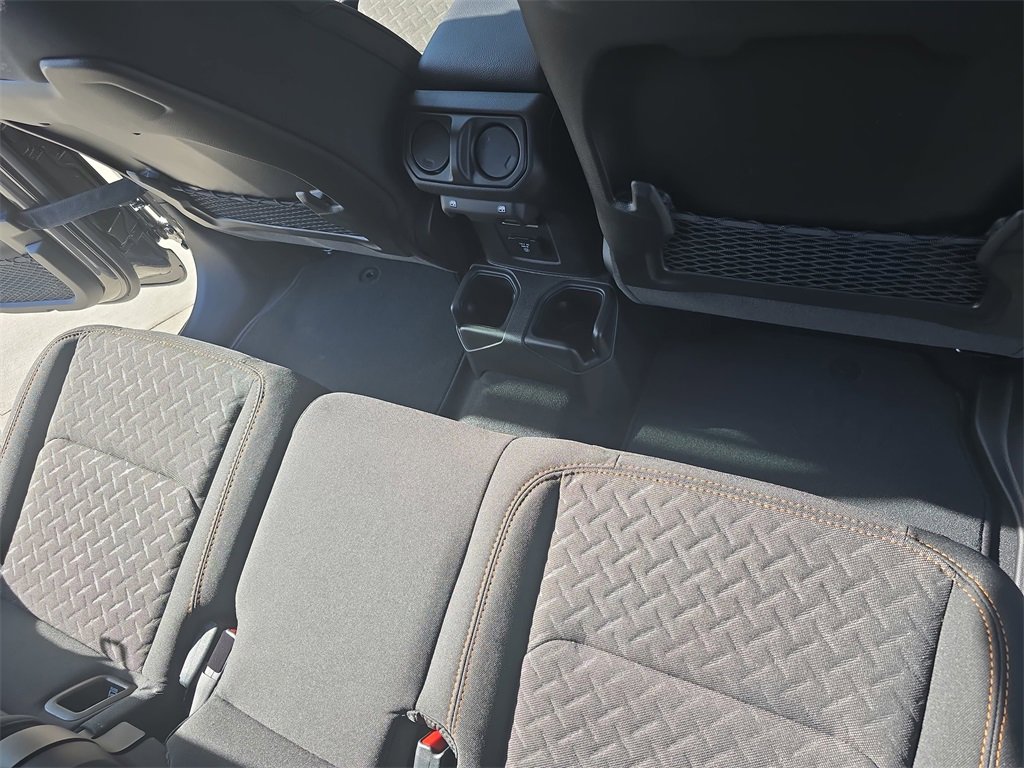 New 2026 Jeep Gladiator Mojave image 12