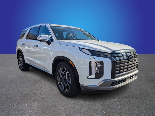 Used 2023 Hyundai Palisade SEL w/ Premium Package image 2