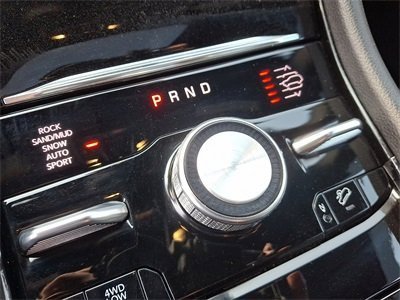 Used 2024 Jeep Grand Cherokee Overland w/ Luxury Tech Group IV image 13