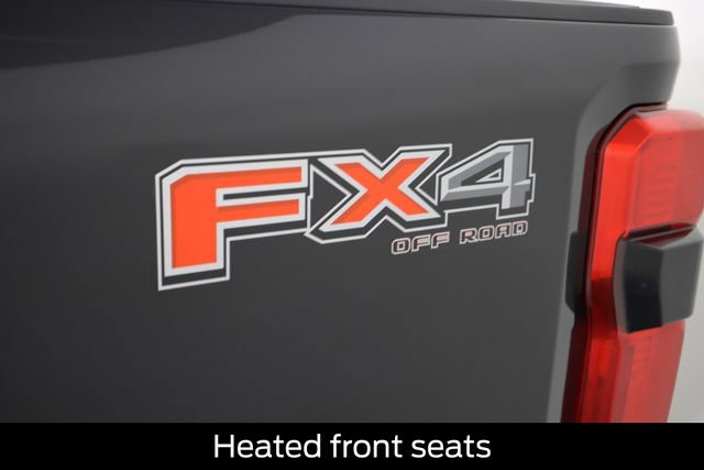 Used 2024 Ford F250 Platinum w/ FX4 Off-Road Package AWD/4WD image 27