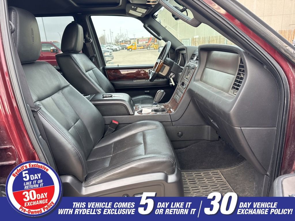 Used 2012 Lincoln Navigator 4WD image 5