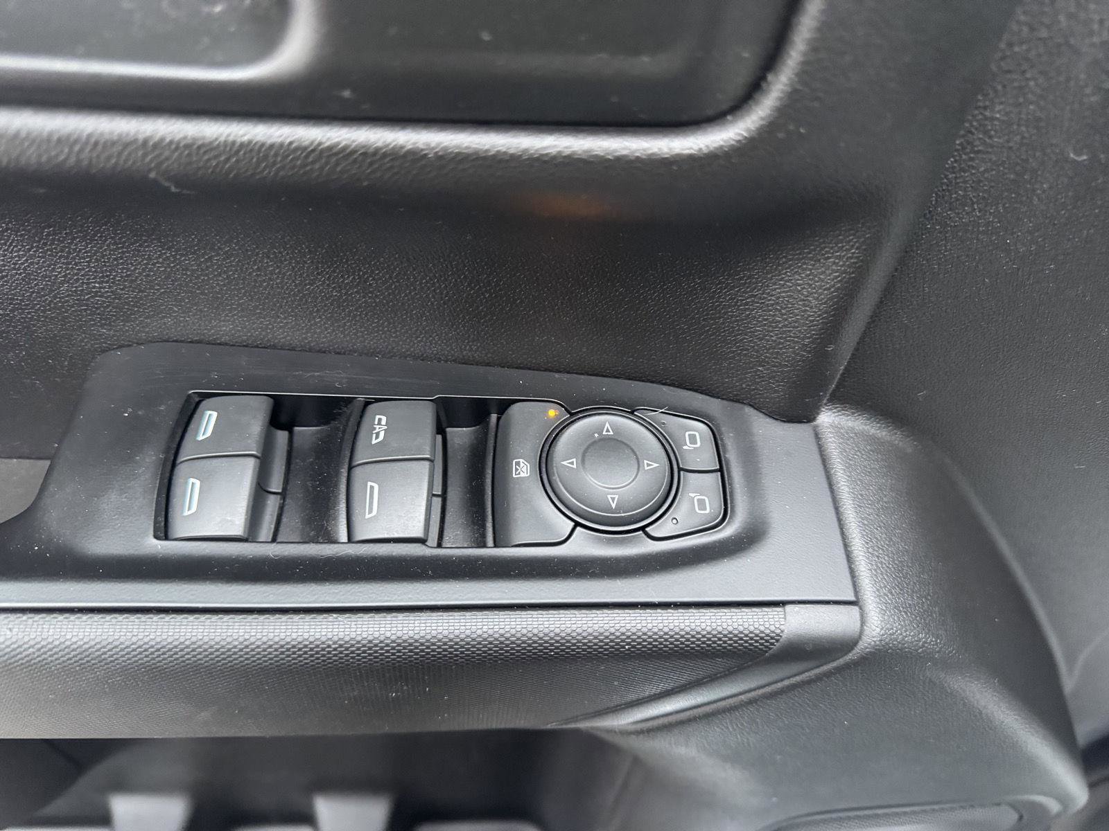 Used 2019 Chevrolet Silverado 1500 Custom image 10