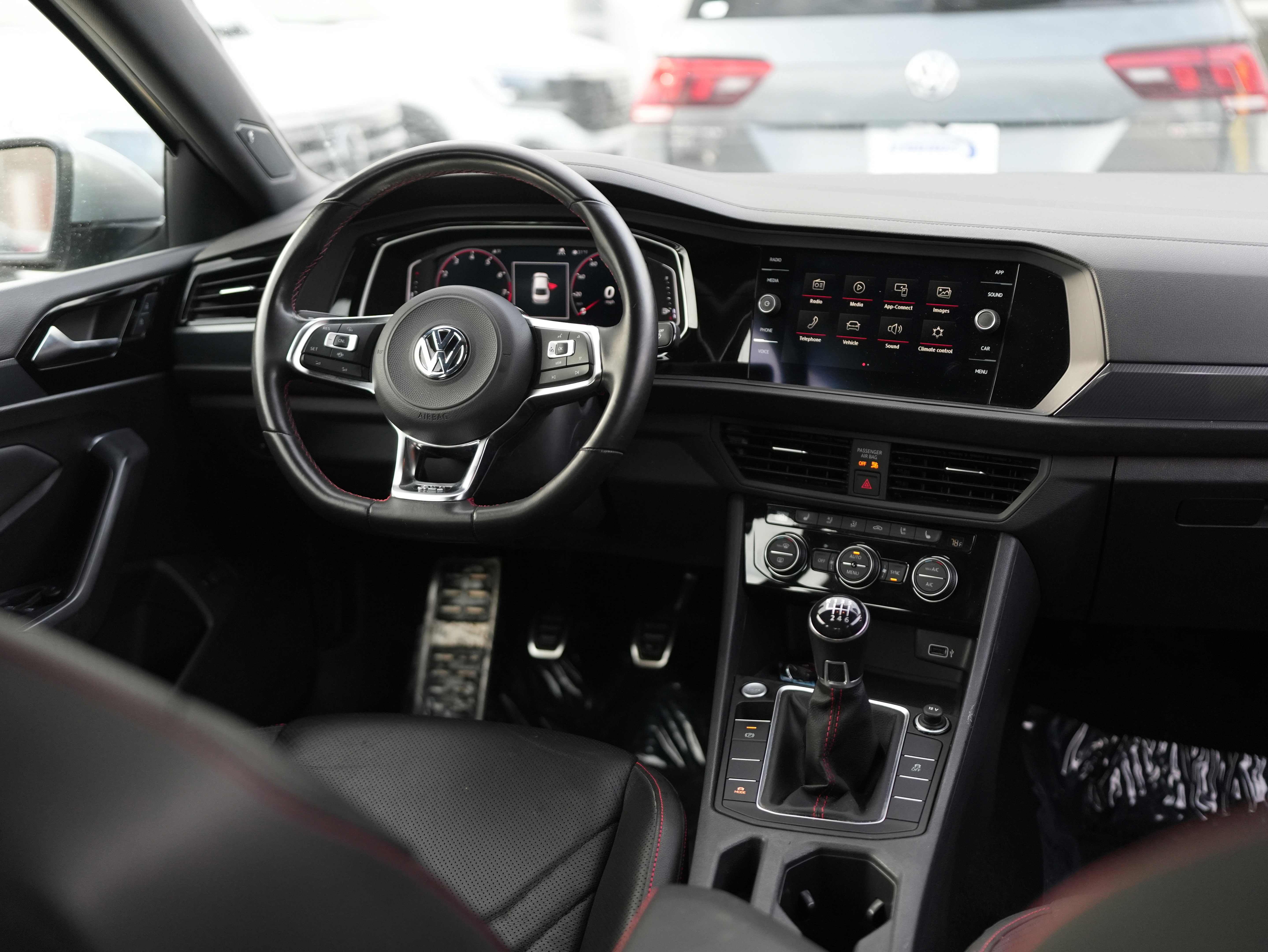 Used 2019 Volkswagen Jetta GLI Autobahn image 26