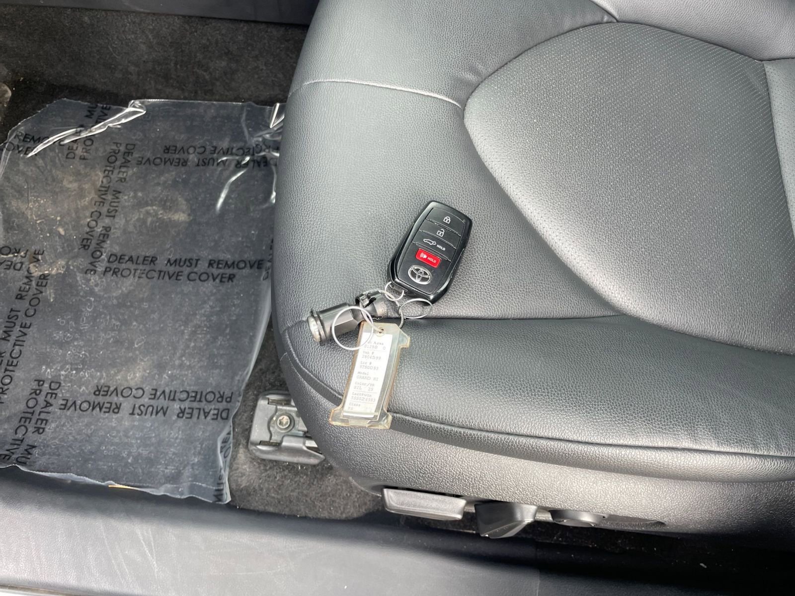 Used 2025 Toyota Grand Highlander FWD image 21