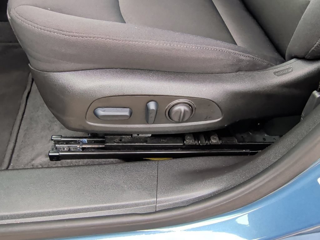 Used 2025 Chevrolet Malibu LT FWD image 13
