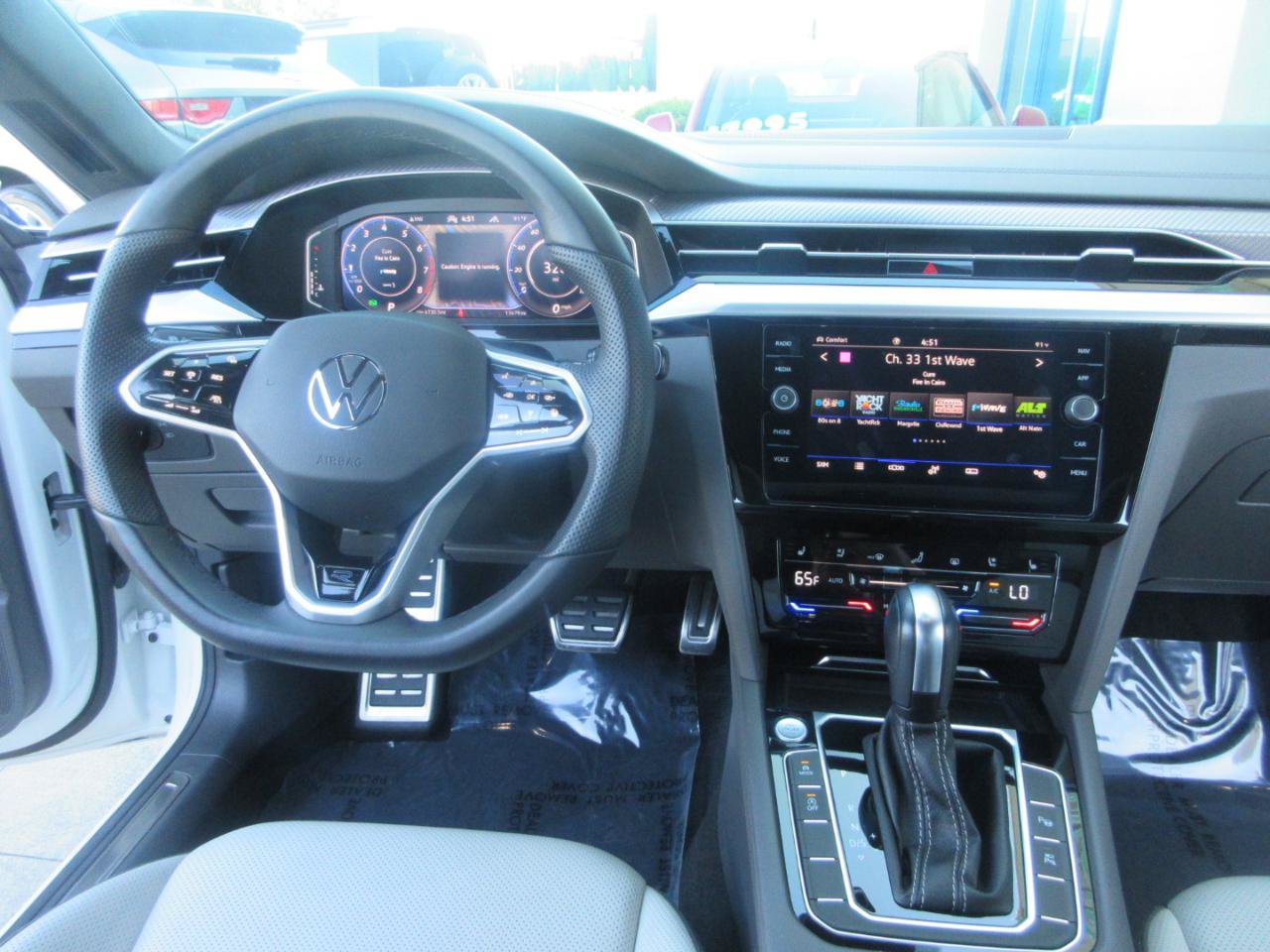 Used 2023 Volkswagen Arteon SEL Premium AWD/4WD image 46