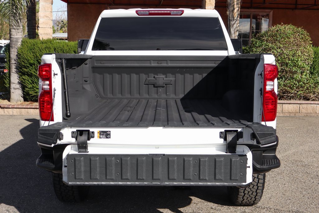 Used 2022 Chevrolet Silverado 2500 Custom w/ Gooseneck/5TH Wheel Package image 9