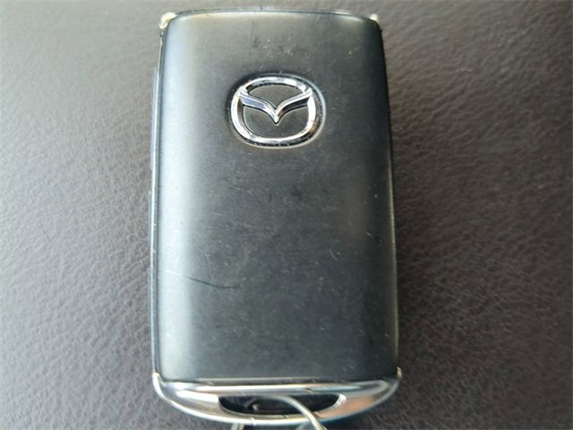 Certified 2025 MAZDA CX-5 Signature image 31