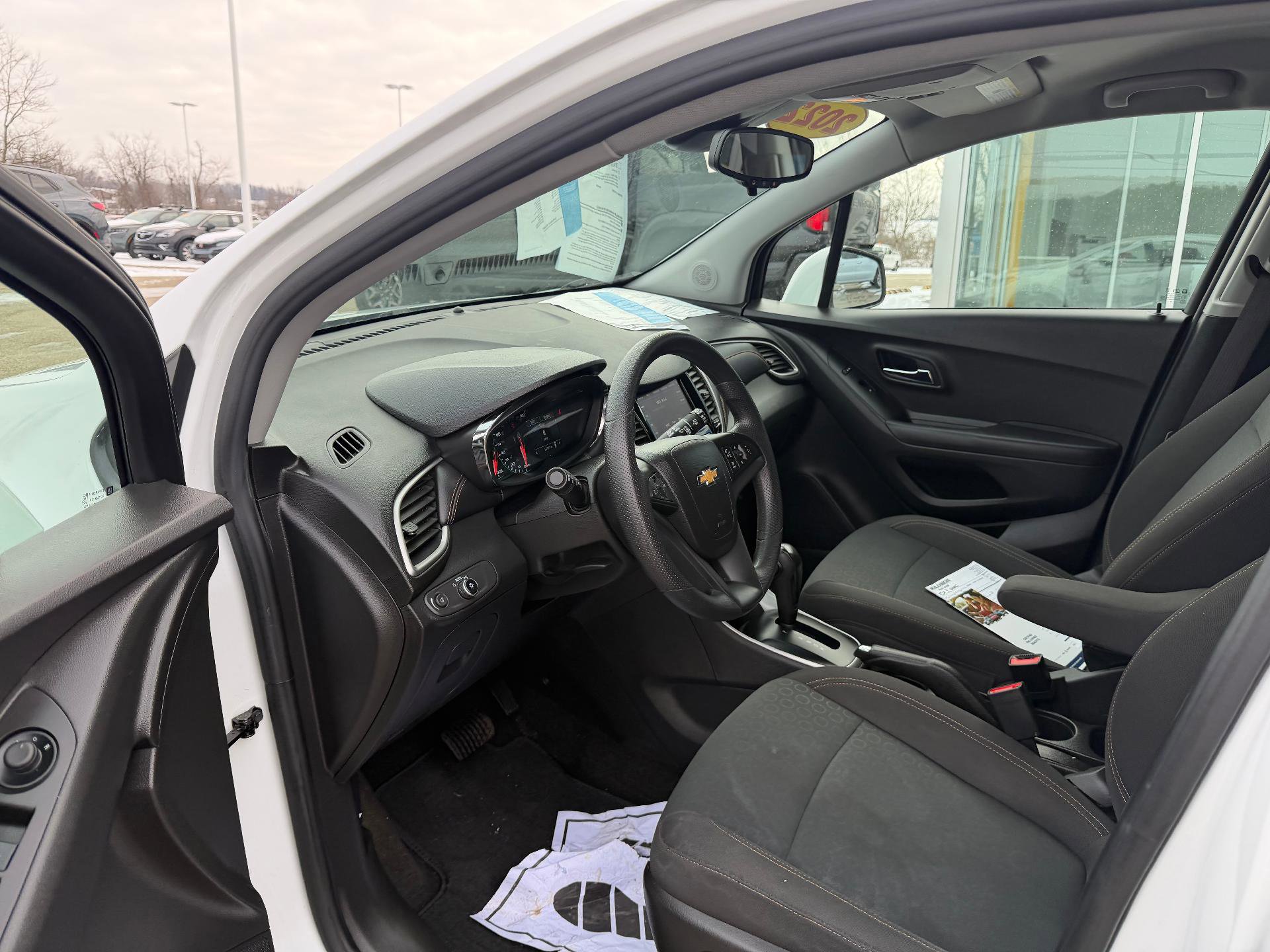 Certified 2022 Chevrolet Trax LS w/ Tint and Cruise Package AWD/4WD image 15