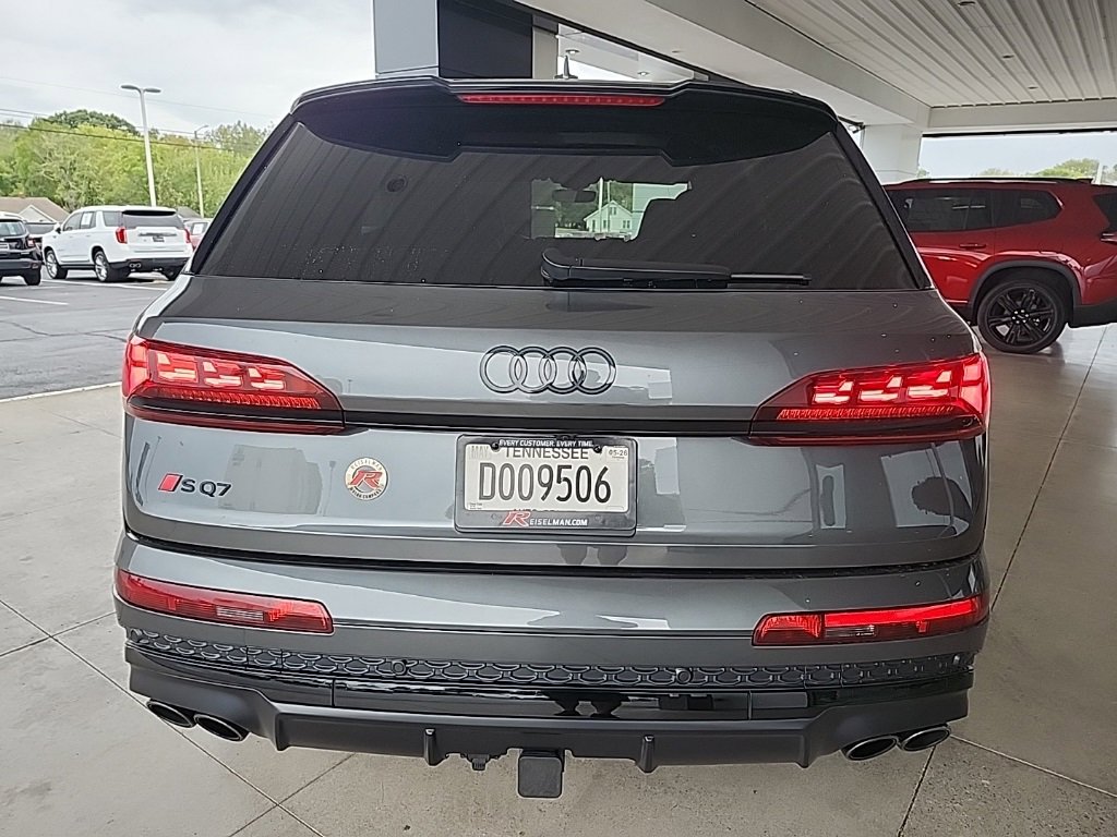 Used 2025 Audi SQ7 Prestige image 4
