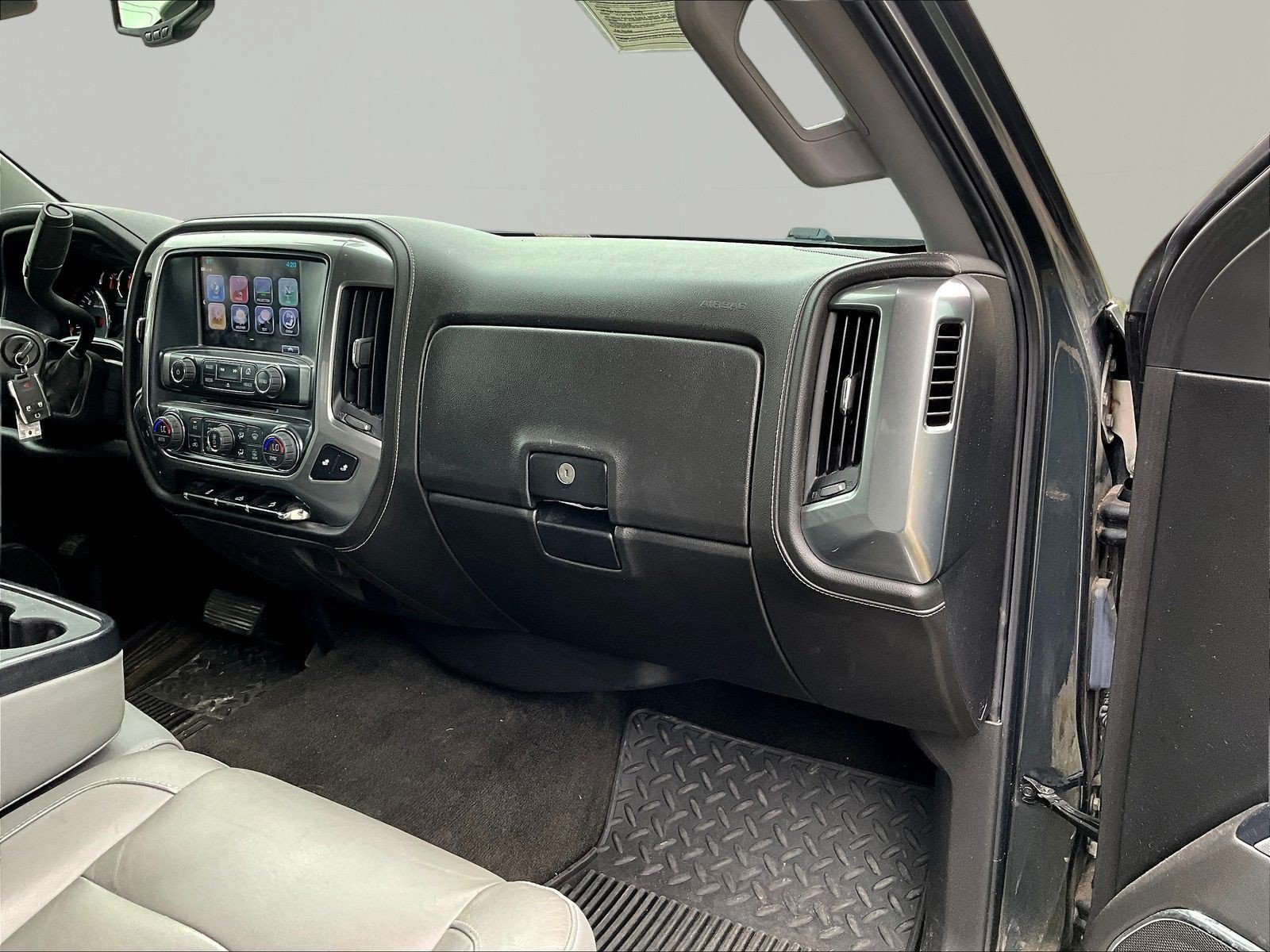 Used 2017 Chevrolet Silverado 1500 LTZ Z71 AWD/4WD image 26