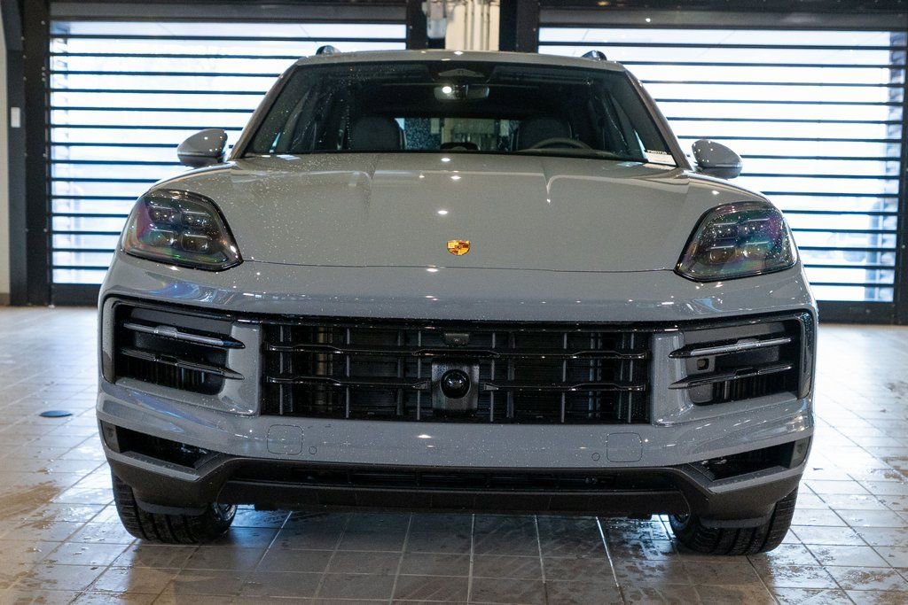 New 2026 Porsche Cayenne image 7