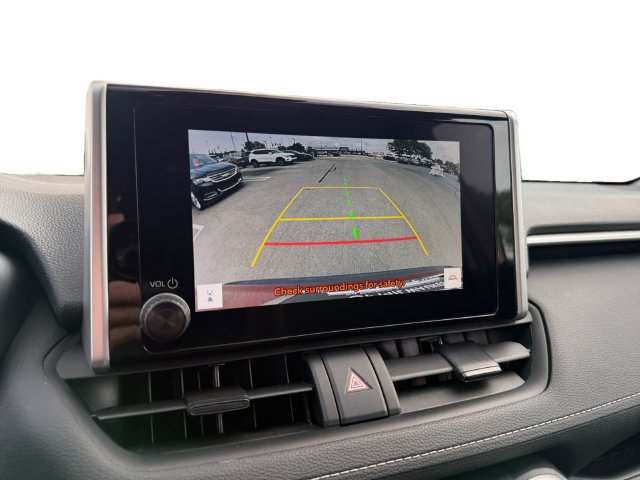 Used 2025 Toyota RAV4 LE FWD image 15