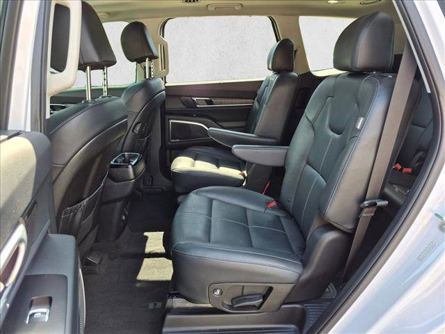 Used 2024 Kia Telluride SX FWD image 18