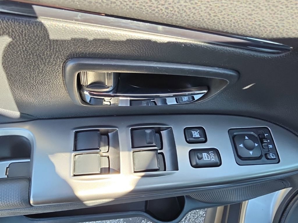 Used 2025 Mitsubishi Outlander Sport AWD image 14