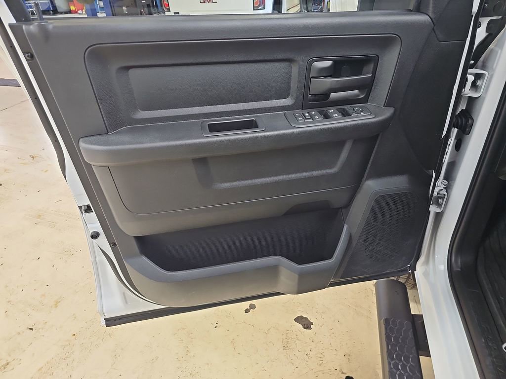 New 2026 RAM 2500 Tradesman image 10