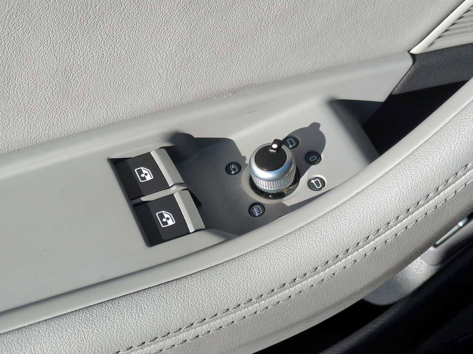 Used 2022 Audi A5 2.0T Premium Plus w/ Premium Plus image 23